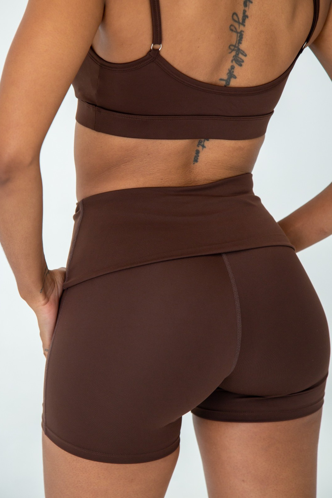 Latte Shorts in Cocoa Brown
