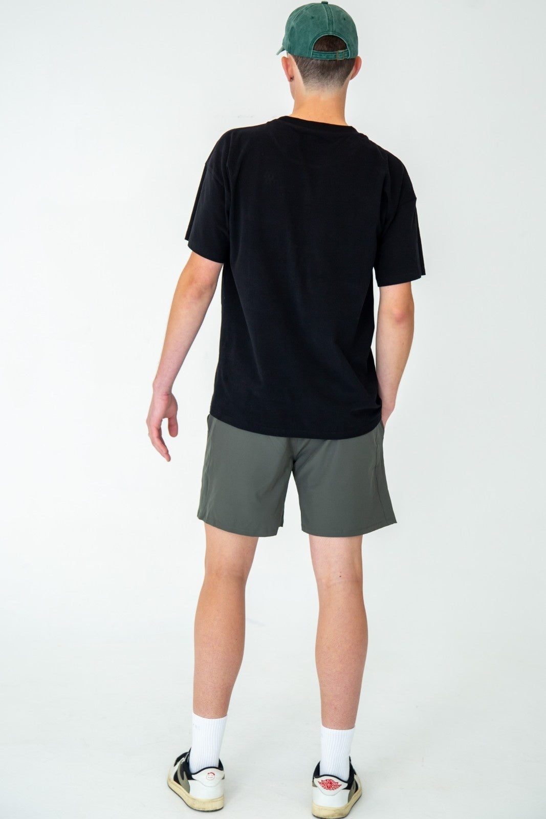Baseline Tee in Black
