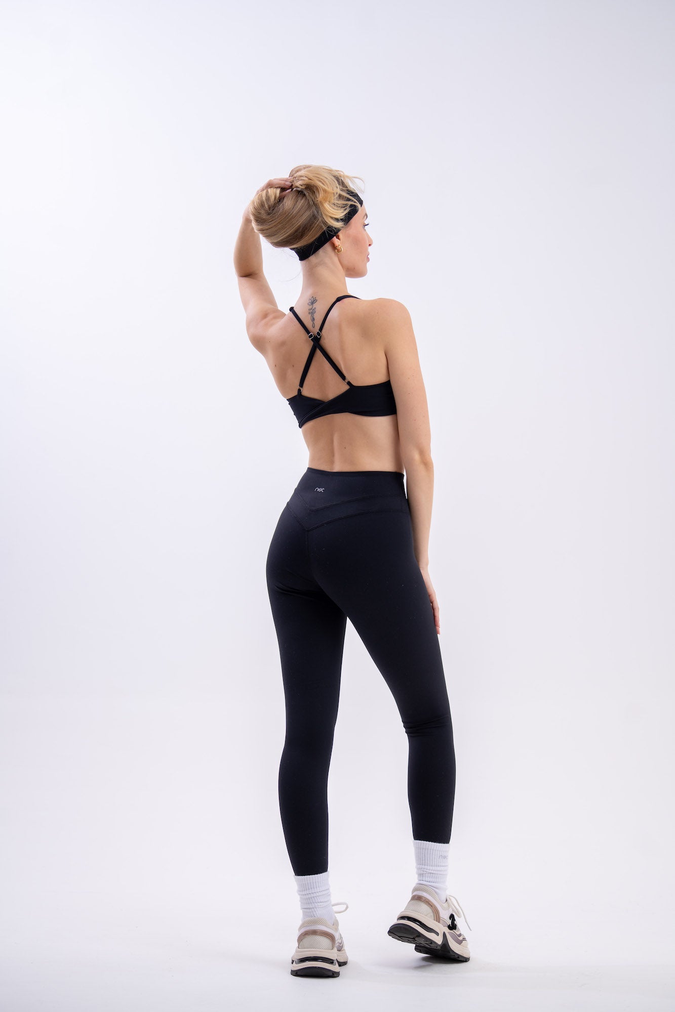 SkinFlow Bra in Jet Black