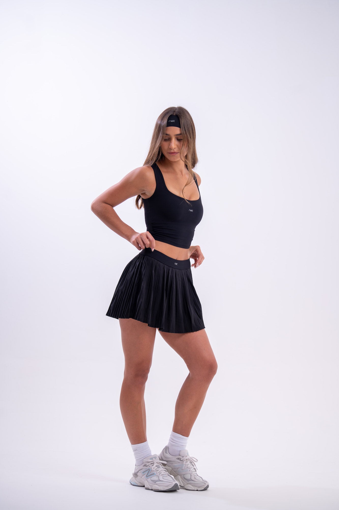Golden Point Skort in Jet Black