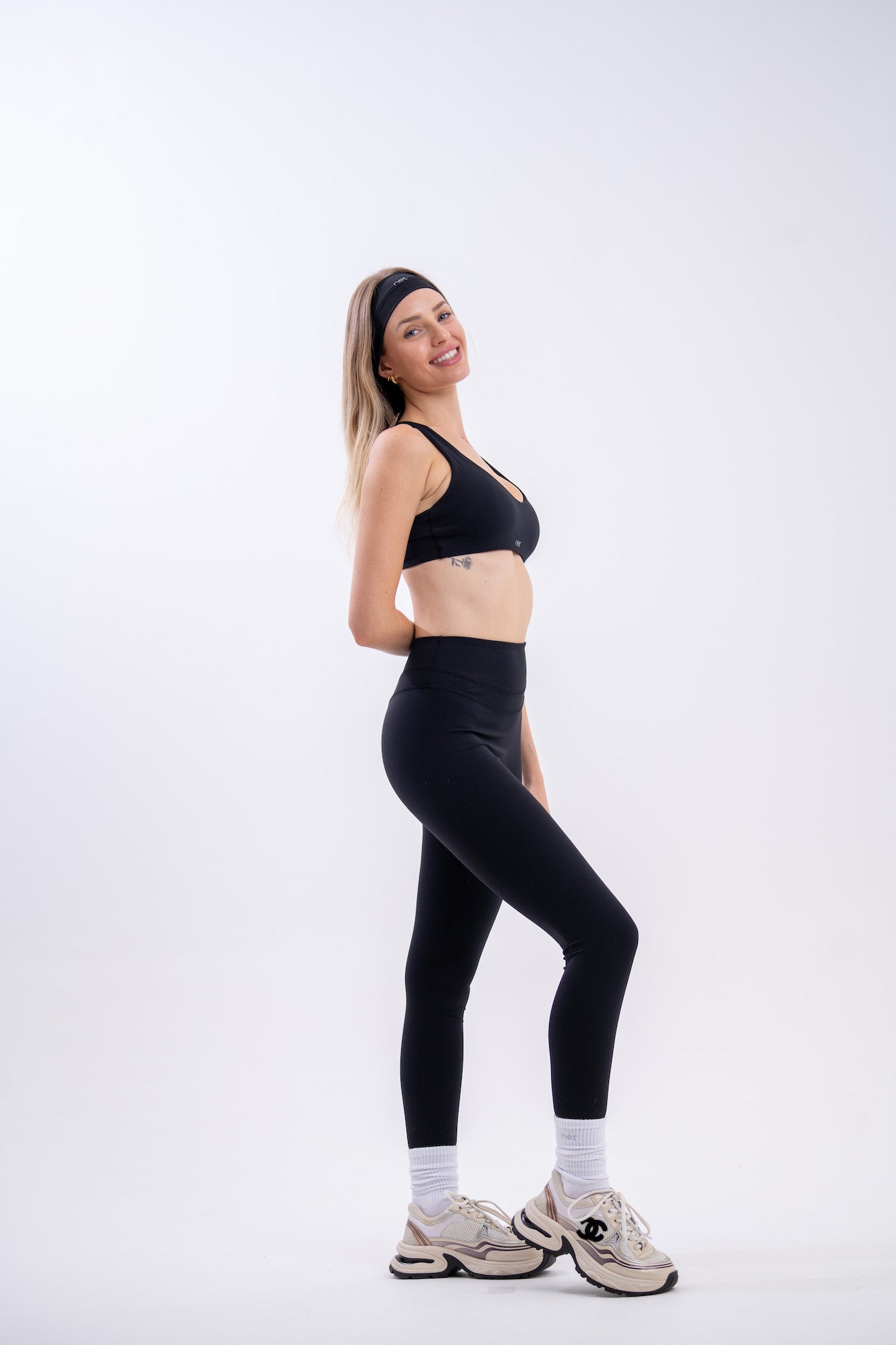 SkinFlow Bra in Jet Black