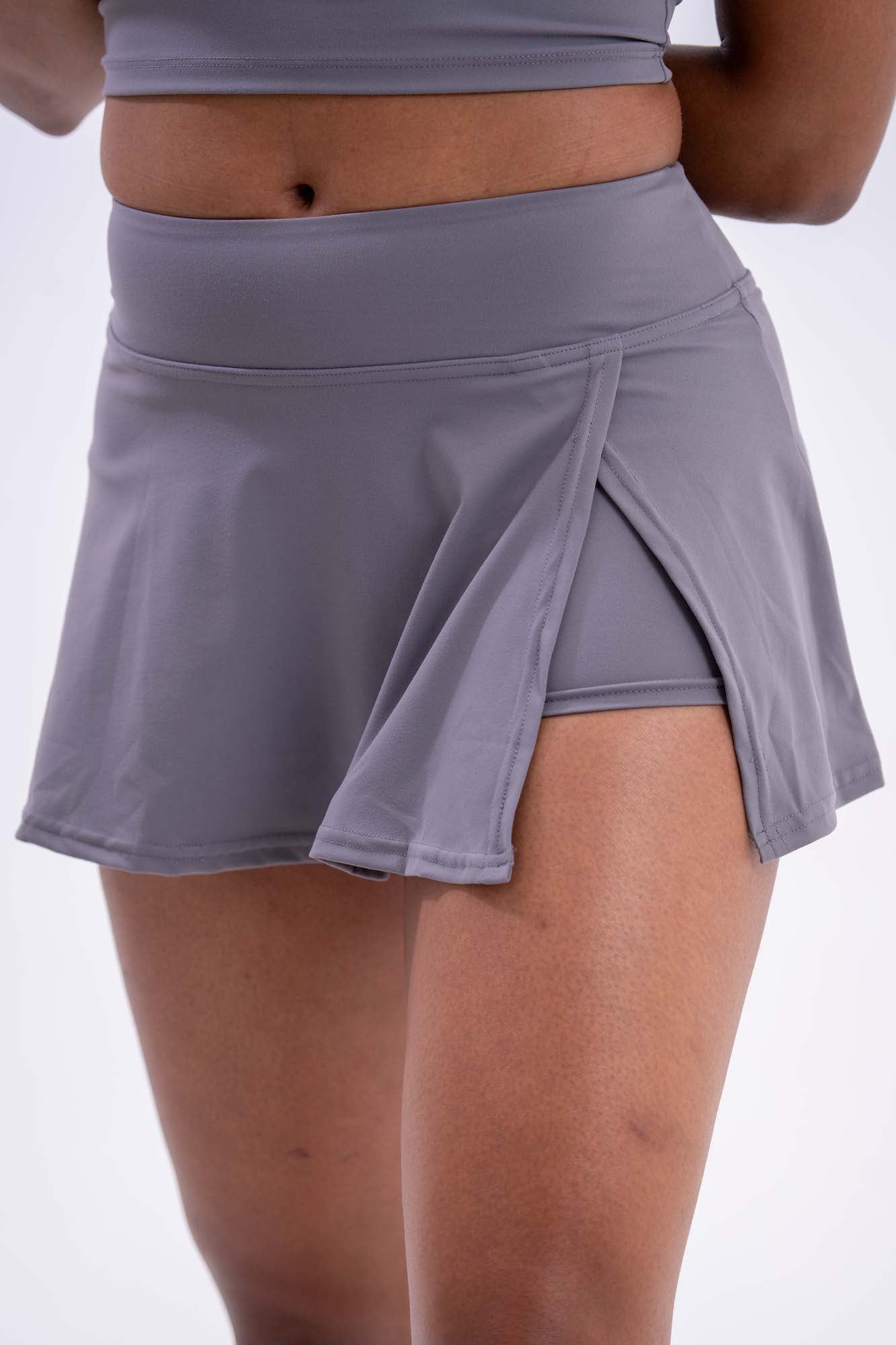 Cross Court Skort in Smoky Grey