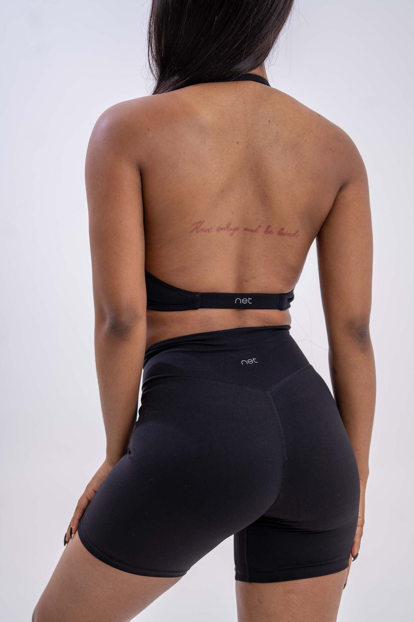 Elevate Twist Bra in Jet Black